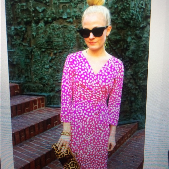 Diane Von Furstenberg Dresses & Skirts - Dvf wrap dress